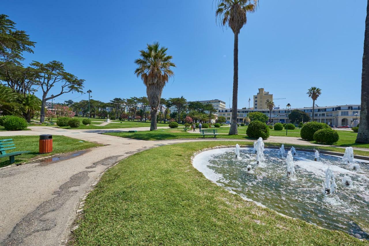 Beachfront Cascais,Estoril Apartment Eksteriør billede