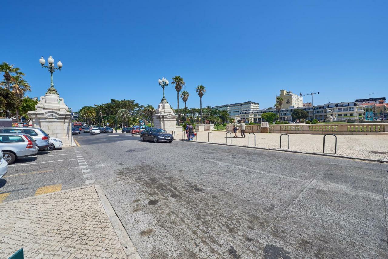 Beachfront Cascais,Estoril Apartment Eksteriør billede